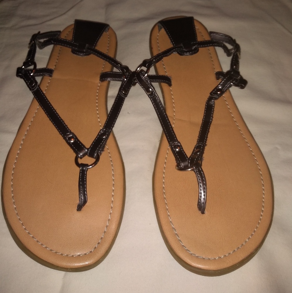 Lady sandals